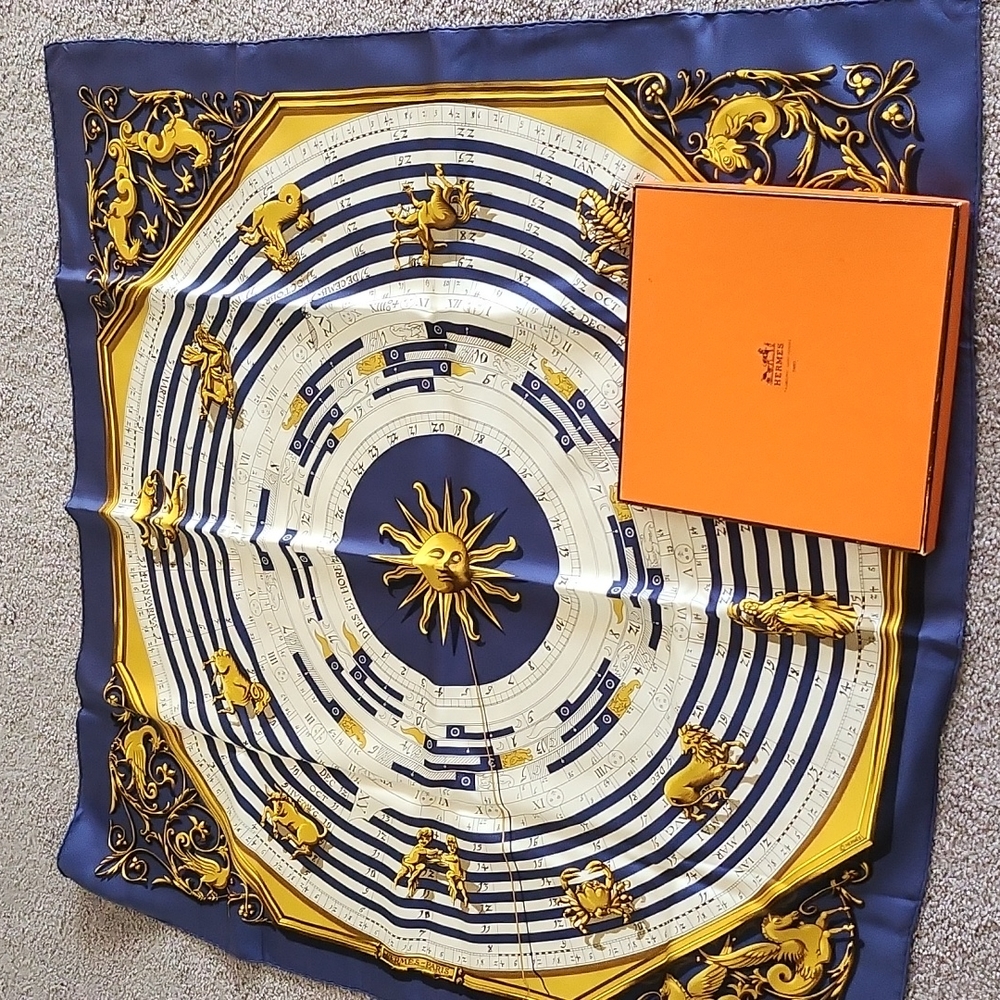 Hermes silk Carre